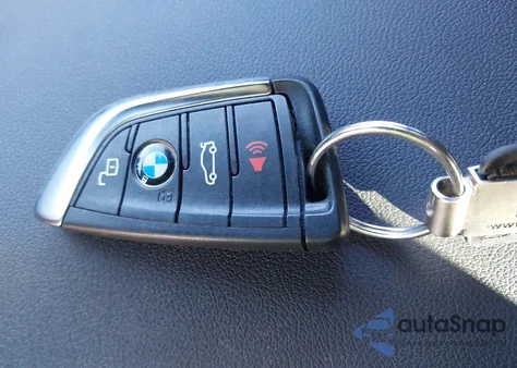 2022 BMW X3 xDrive30I z USA, uszkodzony, nr VIN 5UX53DP01N9J50131